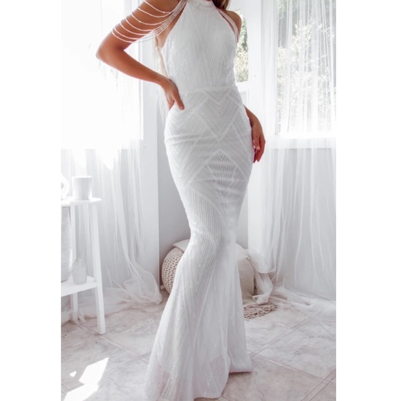 White Sequin dress with Bead Detail Shoulder - Picture 5 of 12